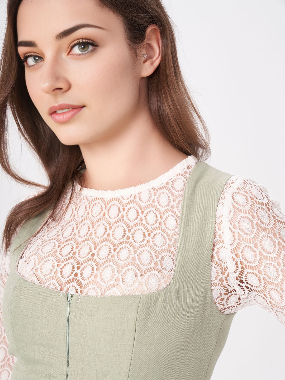 Dirndl mit grünem Reißverschluss