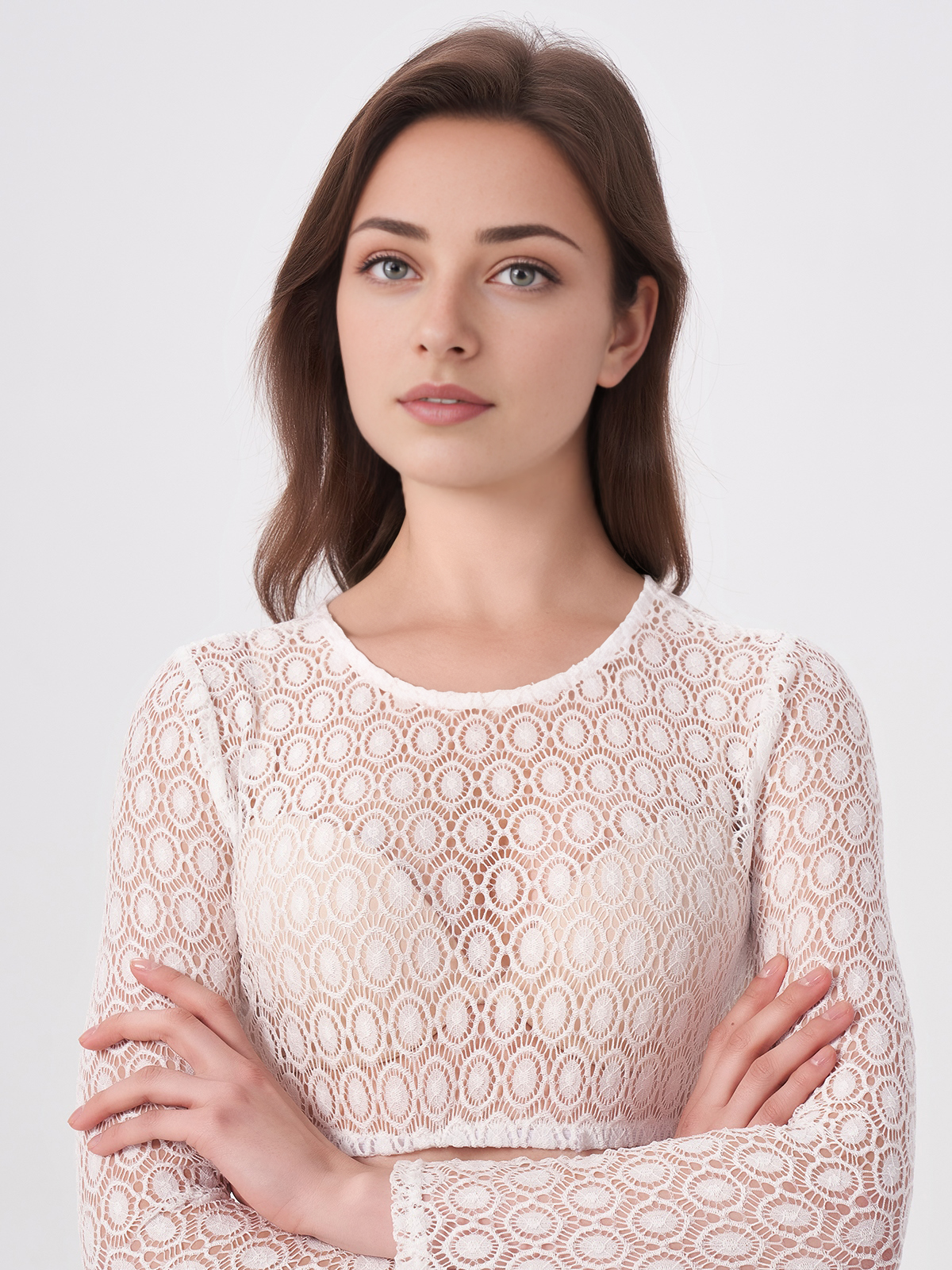 Dirndlbluse hochgeschlossen kurzarm in Weiß