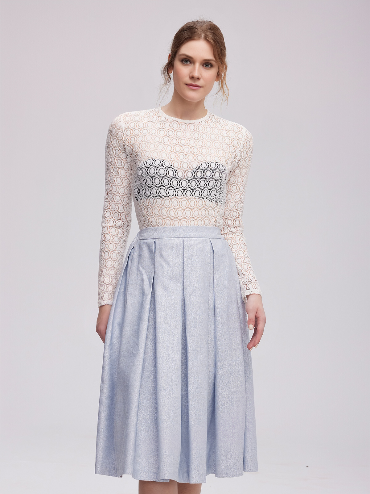 Dirndl in Blau – ein moderner Look für festliche Anlässe