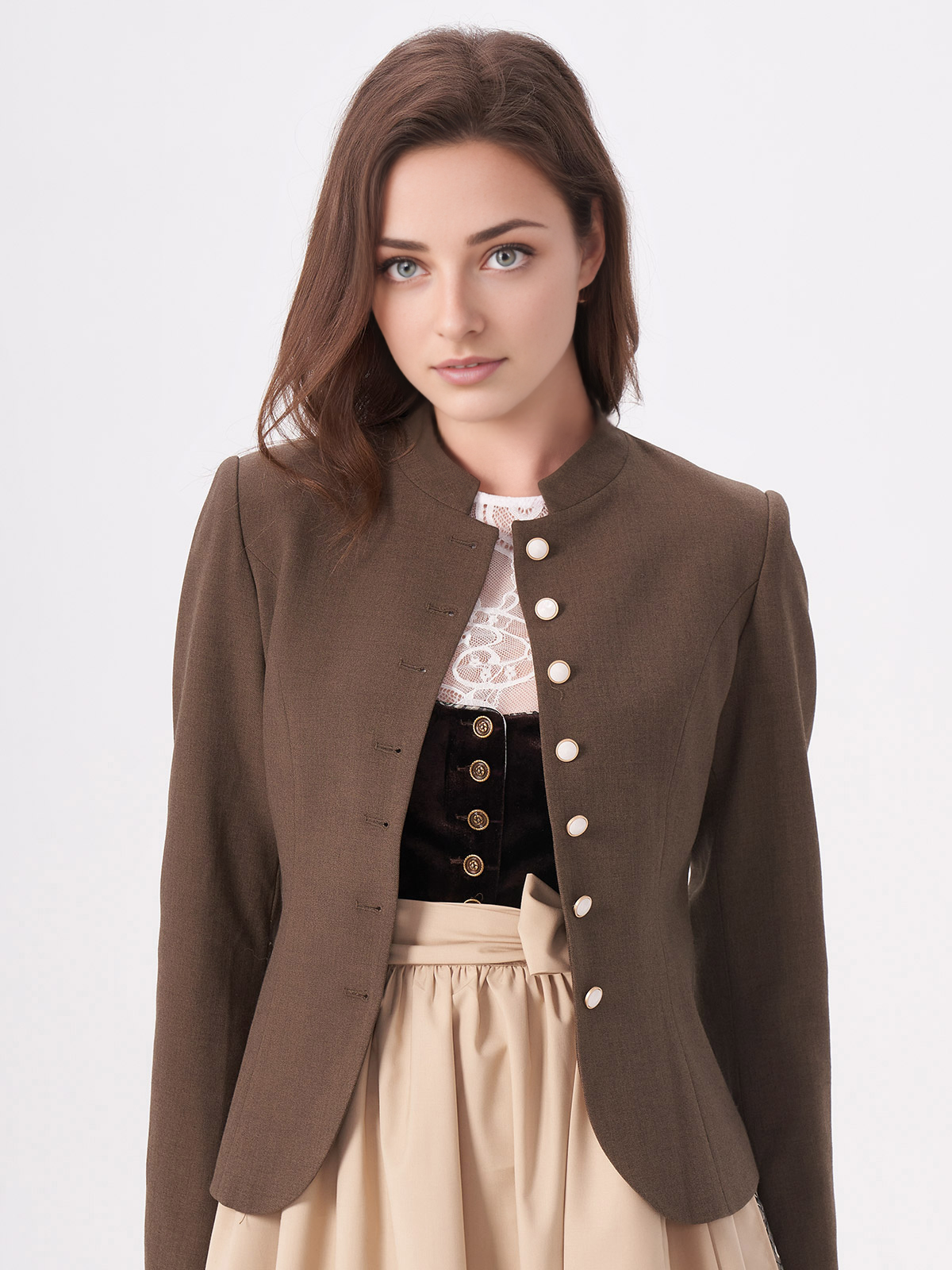 Stilvolles Dirndl in Braun